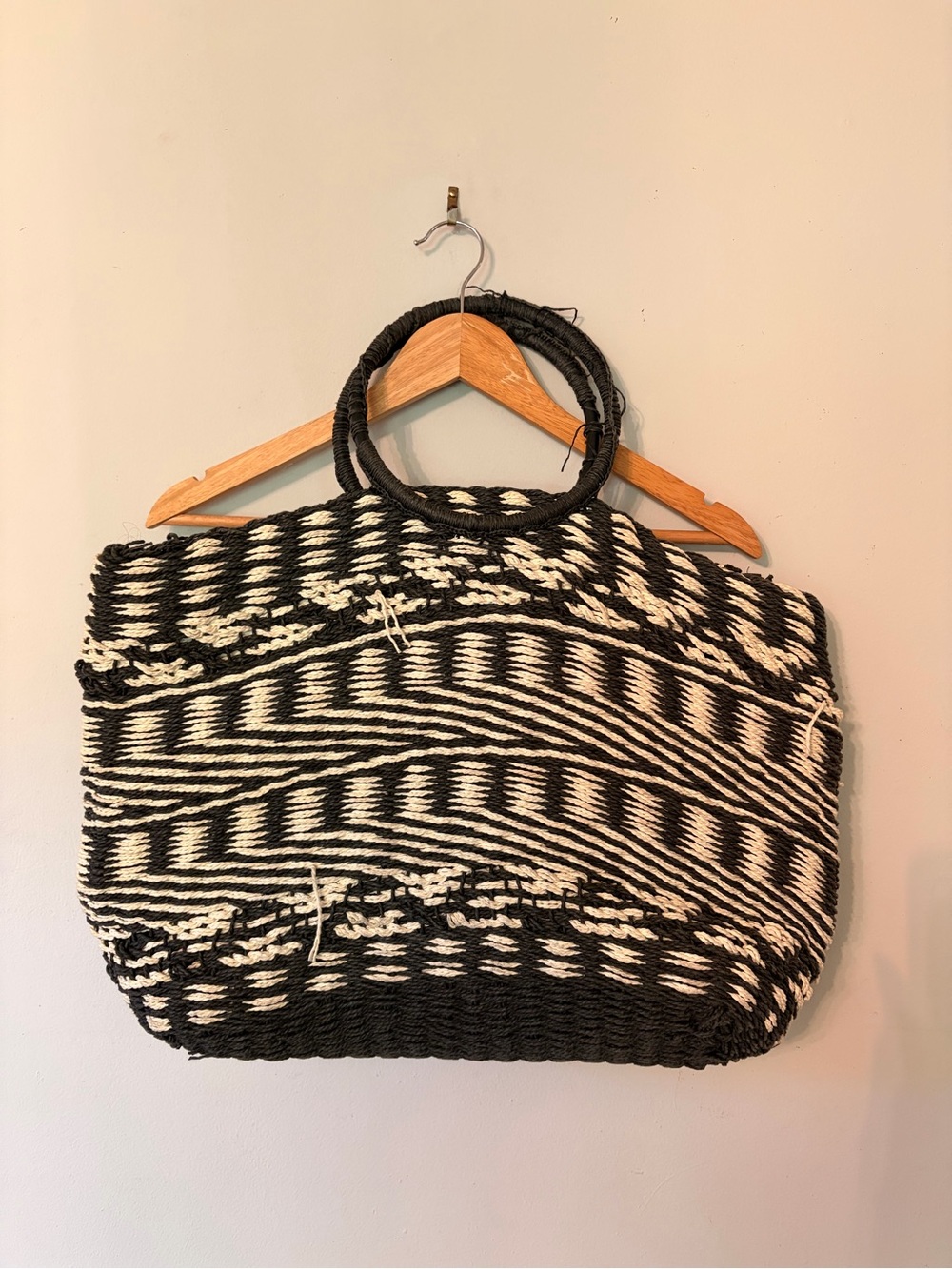 Woven Black & White Tote Bag with Round Handles